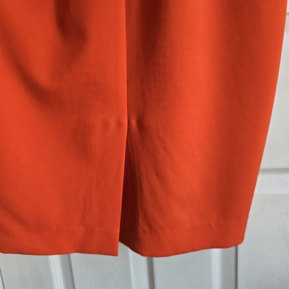 πOrange Shift Dress - Picture 5 of 9